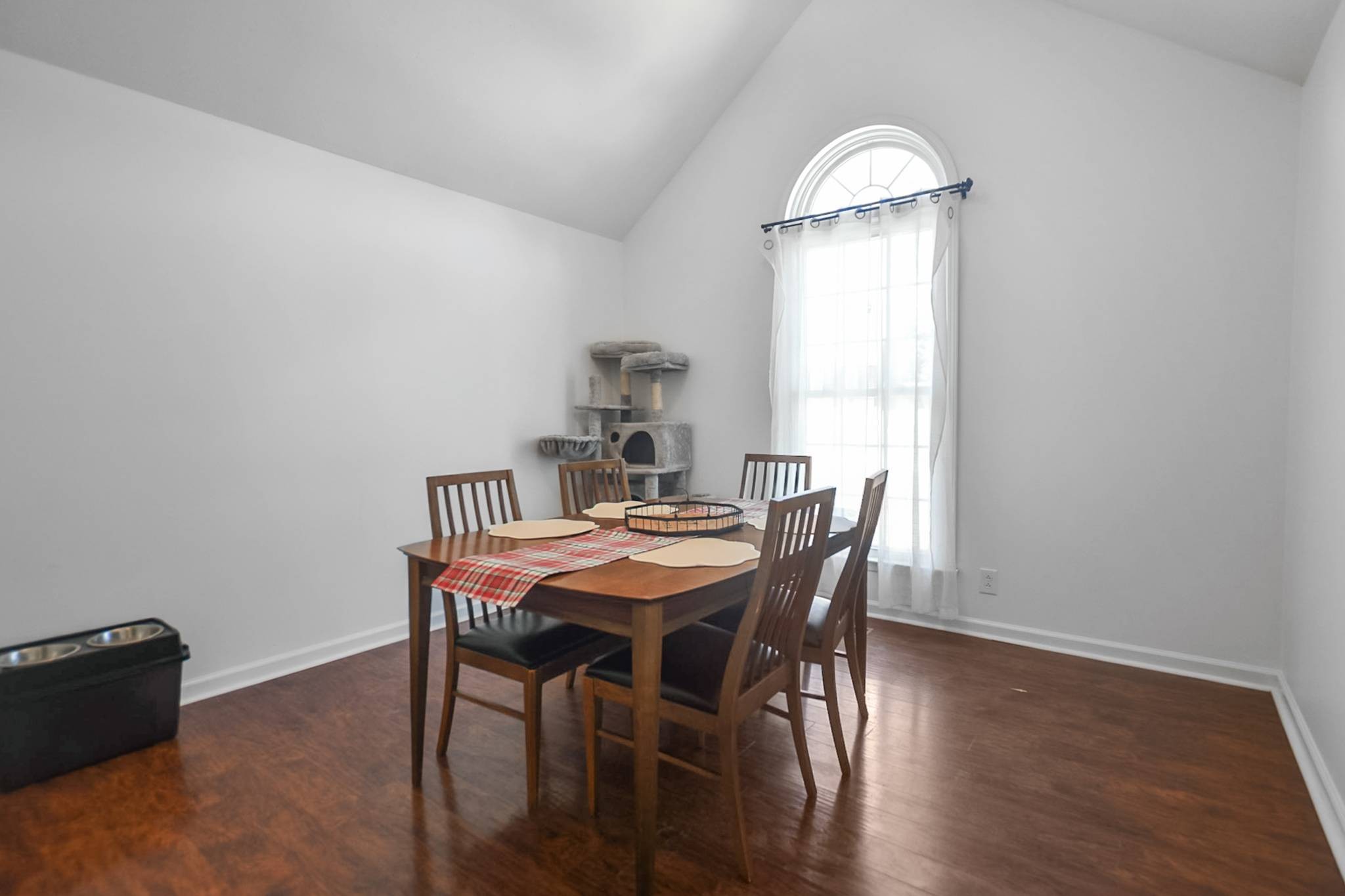 506 Brentwood Circle Clarksville TN 37042