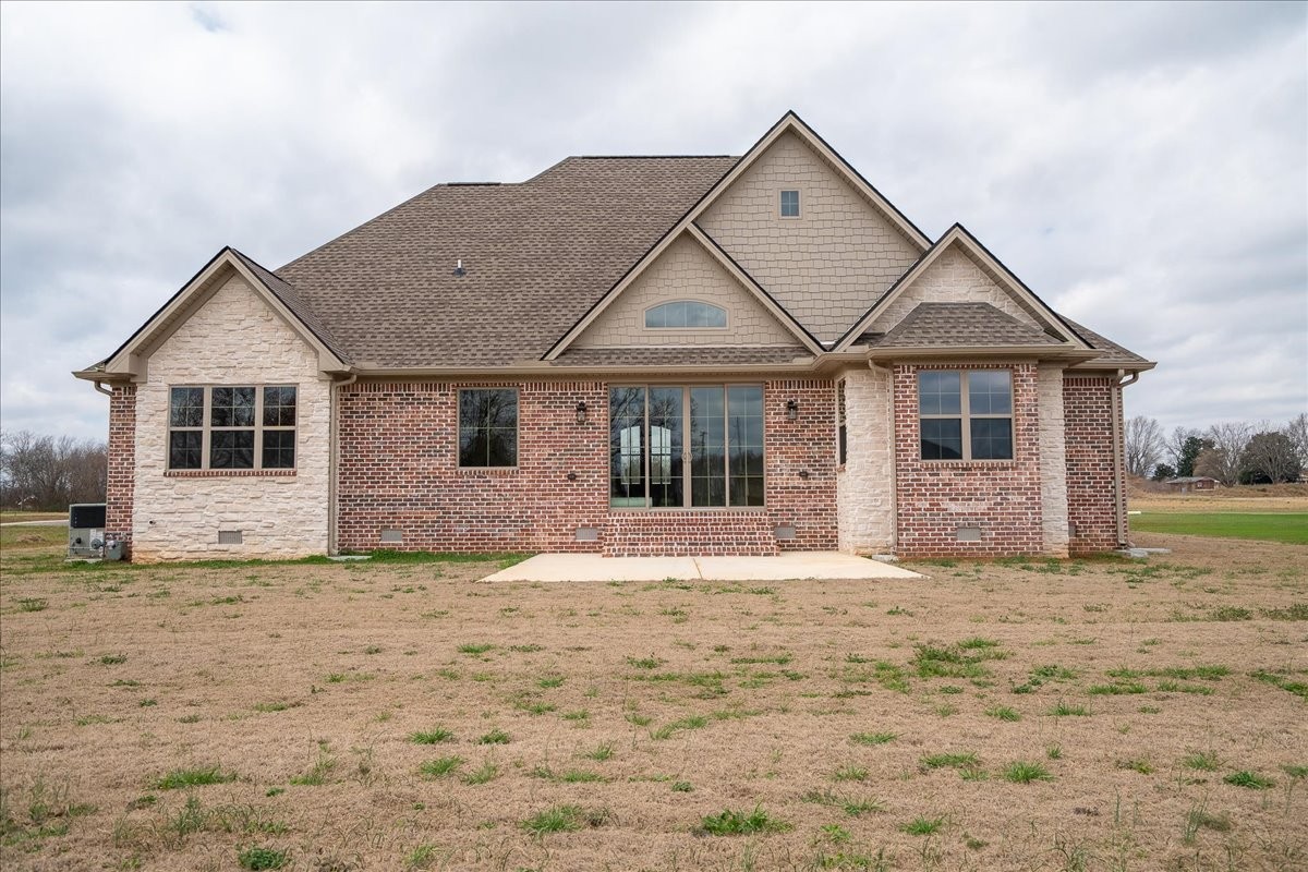 1238 Baylee Circle Lawrenceburg TN 38464