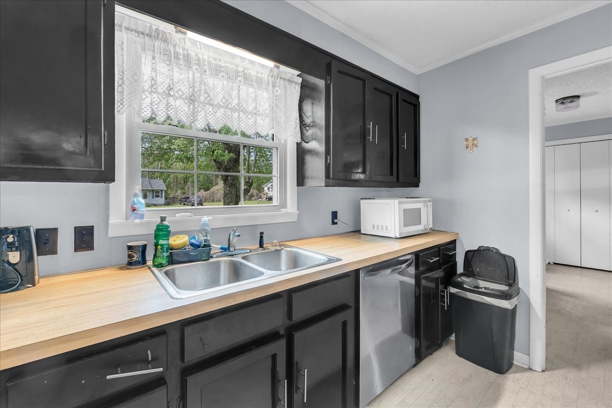 283 Pine Grove Road Smithville TN 37166