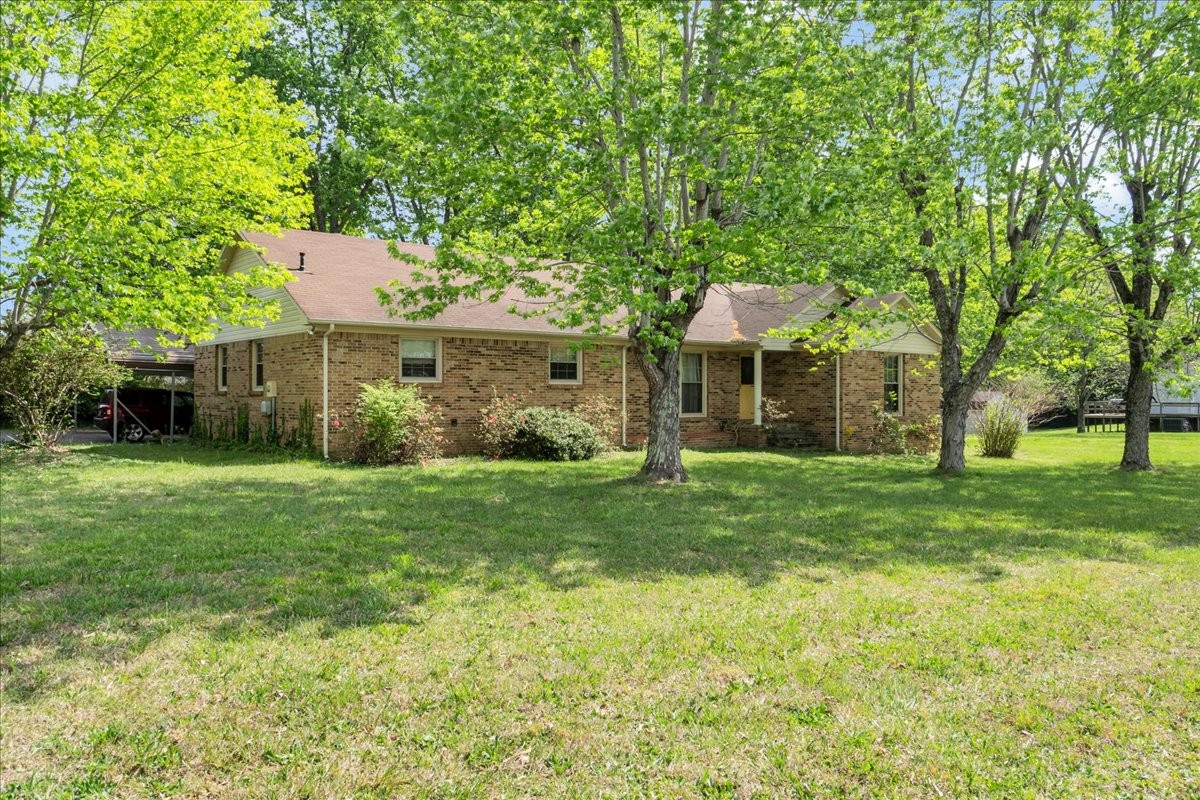 283 Pine Grove Road Smithville TN 37166