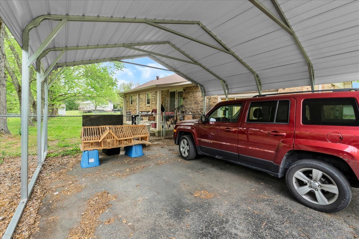 283 Pine Grove Road Smithville TN 37166