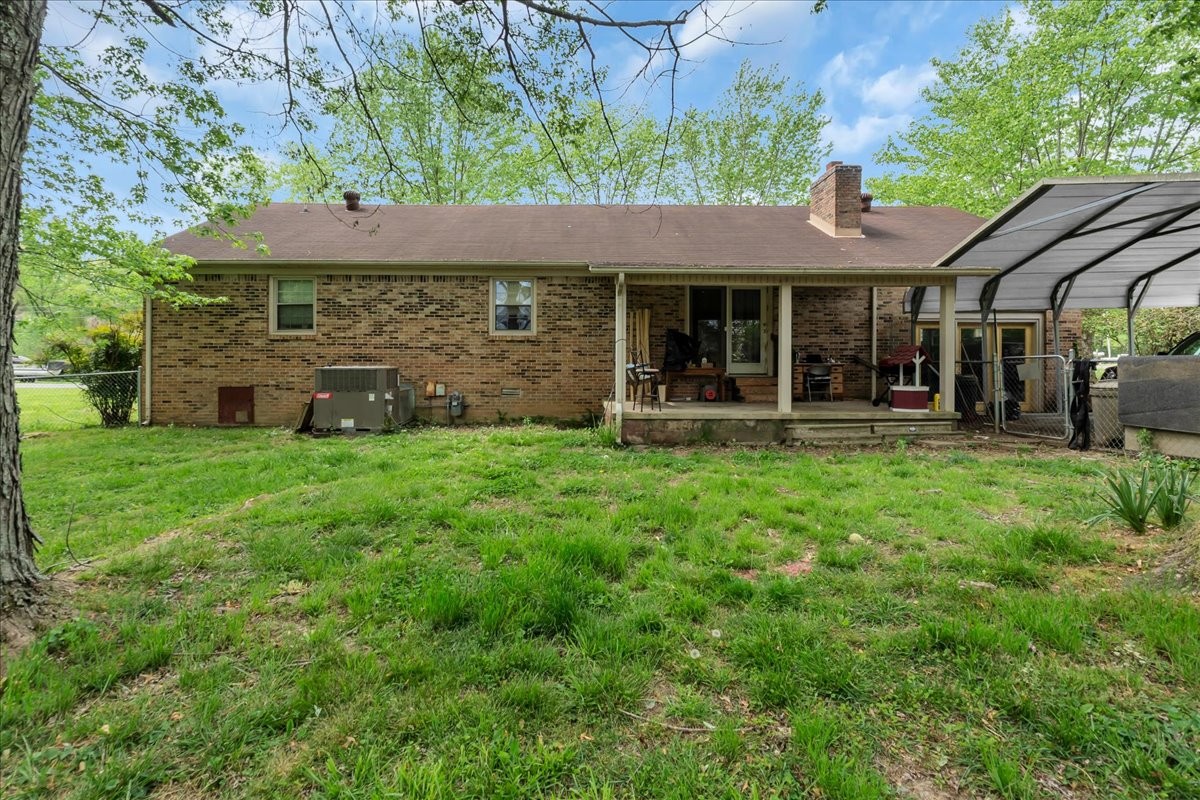 283 Pine Grove Road Smithville TN 37166