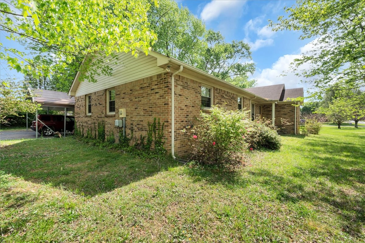 283 Pine Grove Road Smithville TN 37166