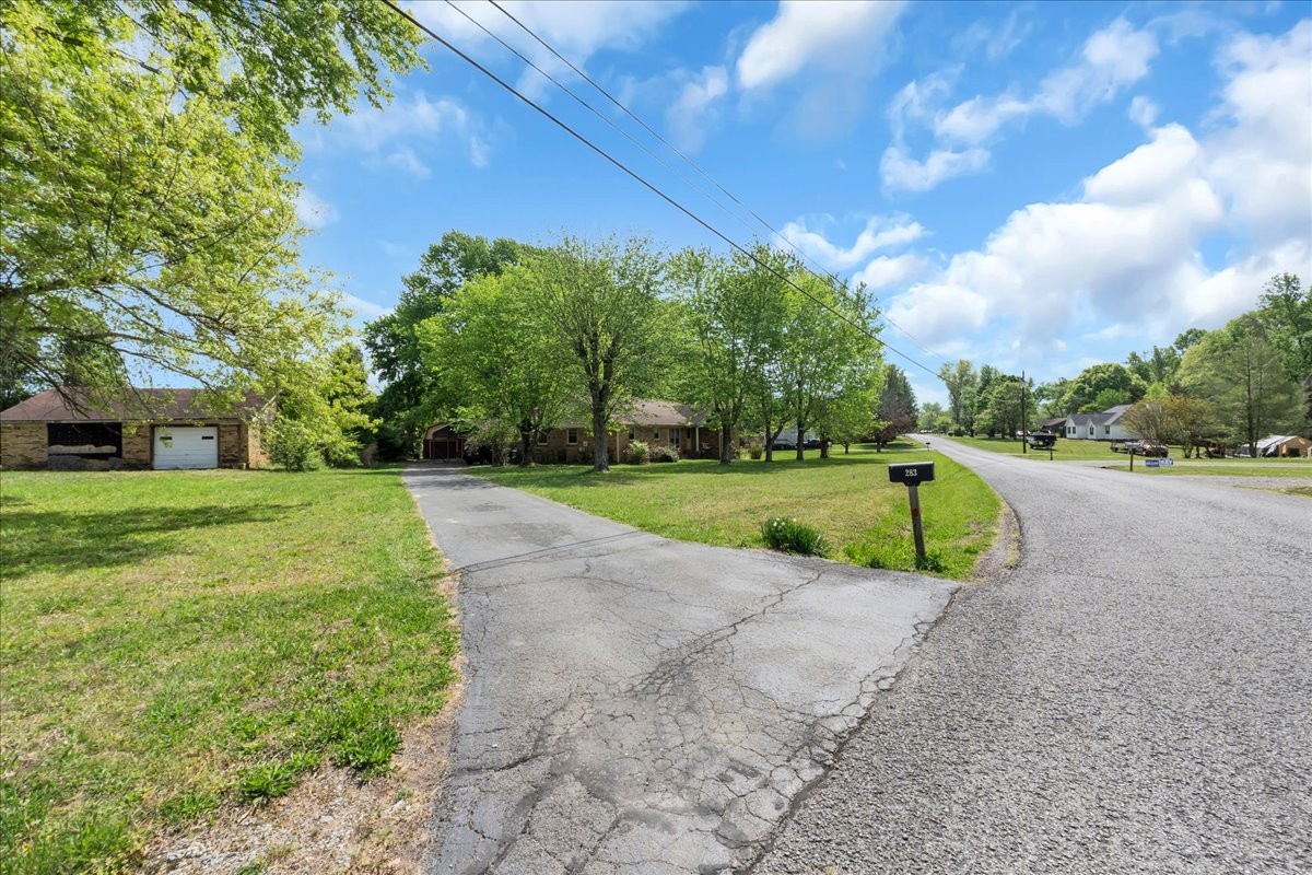 283 Pine Grove Road Smithville TN 37166