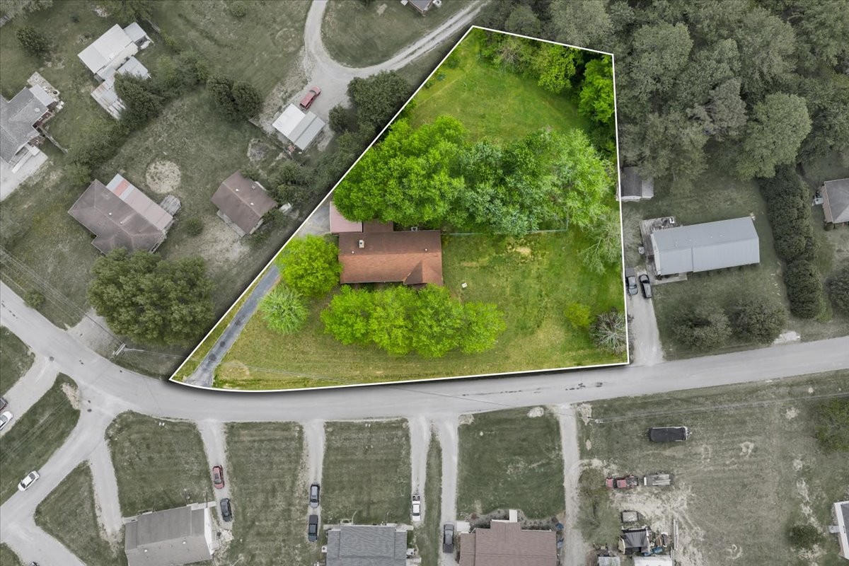 283 Pine Grove Road Smithville TN 37166