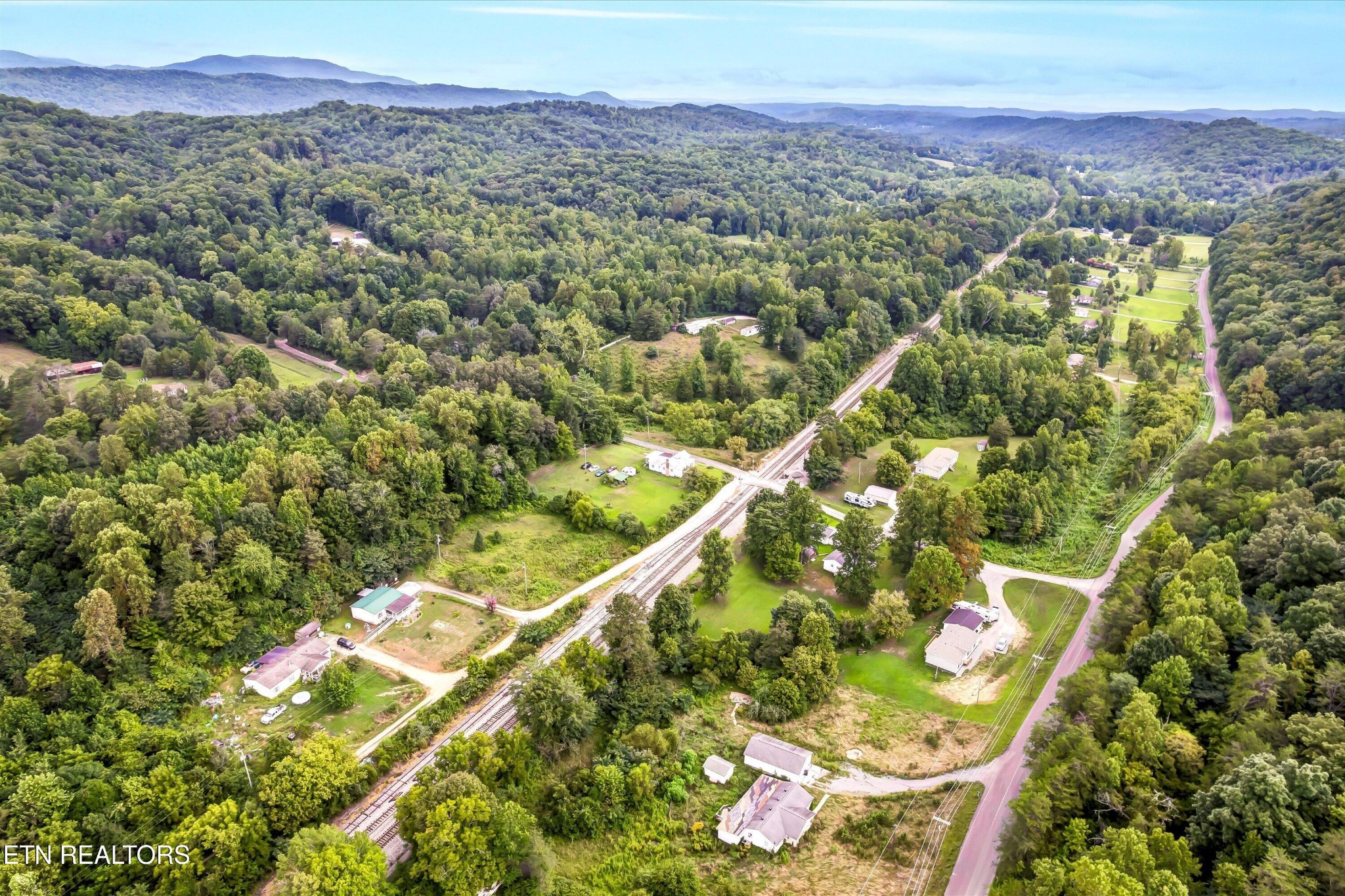 123 Sexton Lane Clinton TN 37716