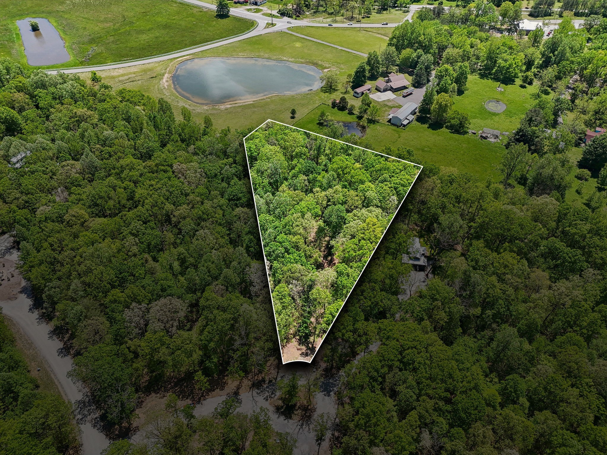 51 Mossy Rock Lane Monteagle TN 37356