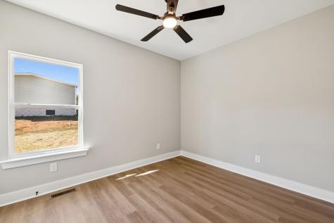 587 Hidden Valley Circle Mcminnville TN 37110