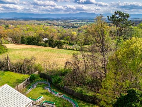 812 Starlight Lane Kodak TN 37764