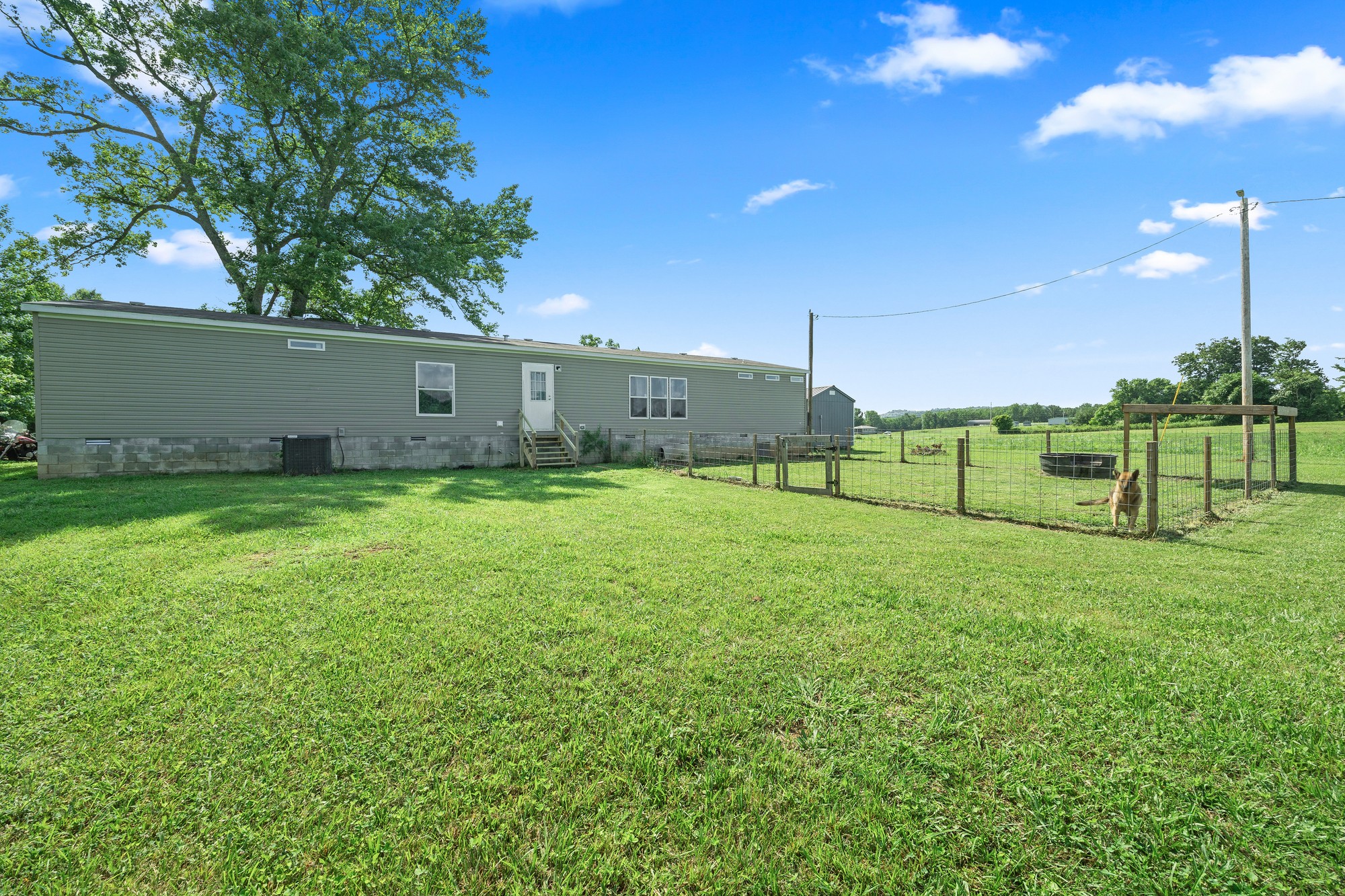 587 Glenn Road Sparta TN 38583