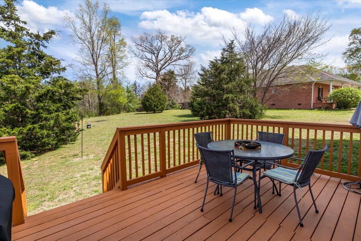 10011 Wendy Way Lyles TN 37098