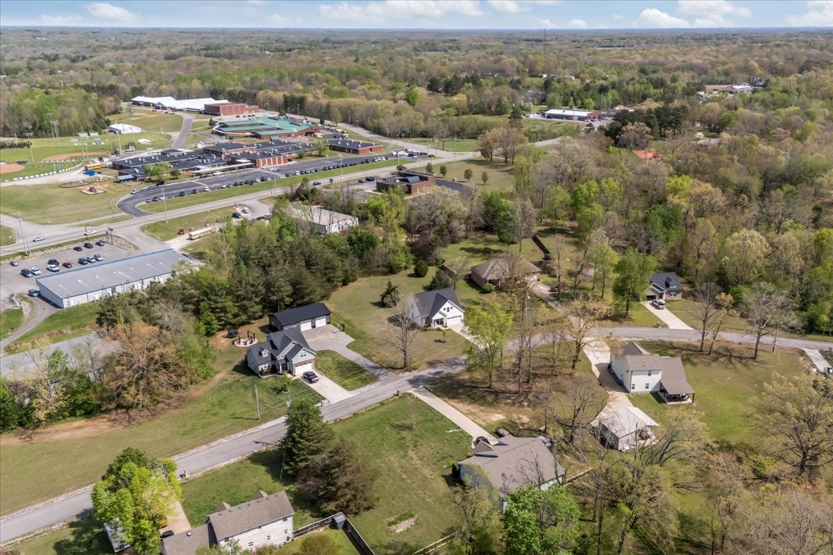 10011 Wendy Way Lyles TN 37098