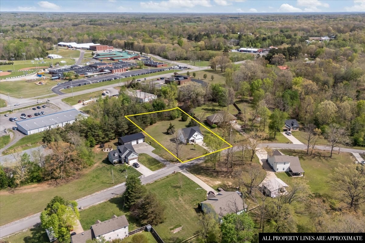 10011 Wendy Way Lyles TN 37098