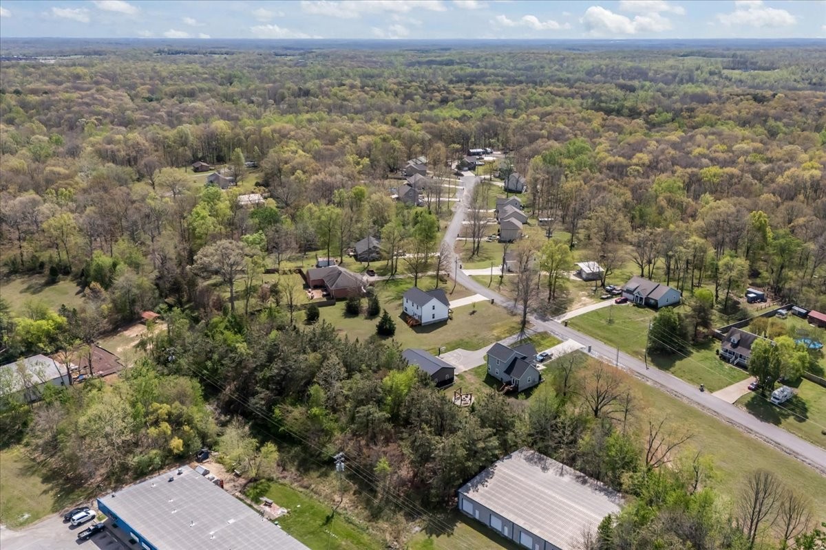 10011 Wendy Way Lyles TN 37098