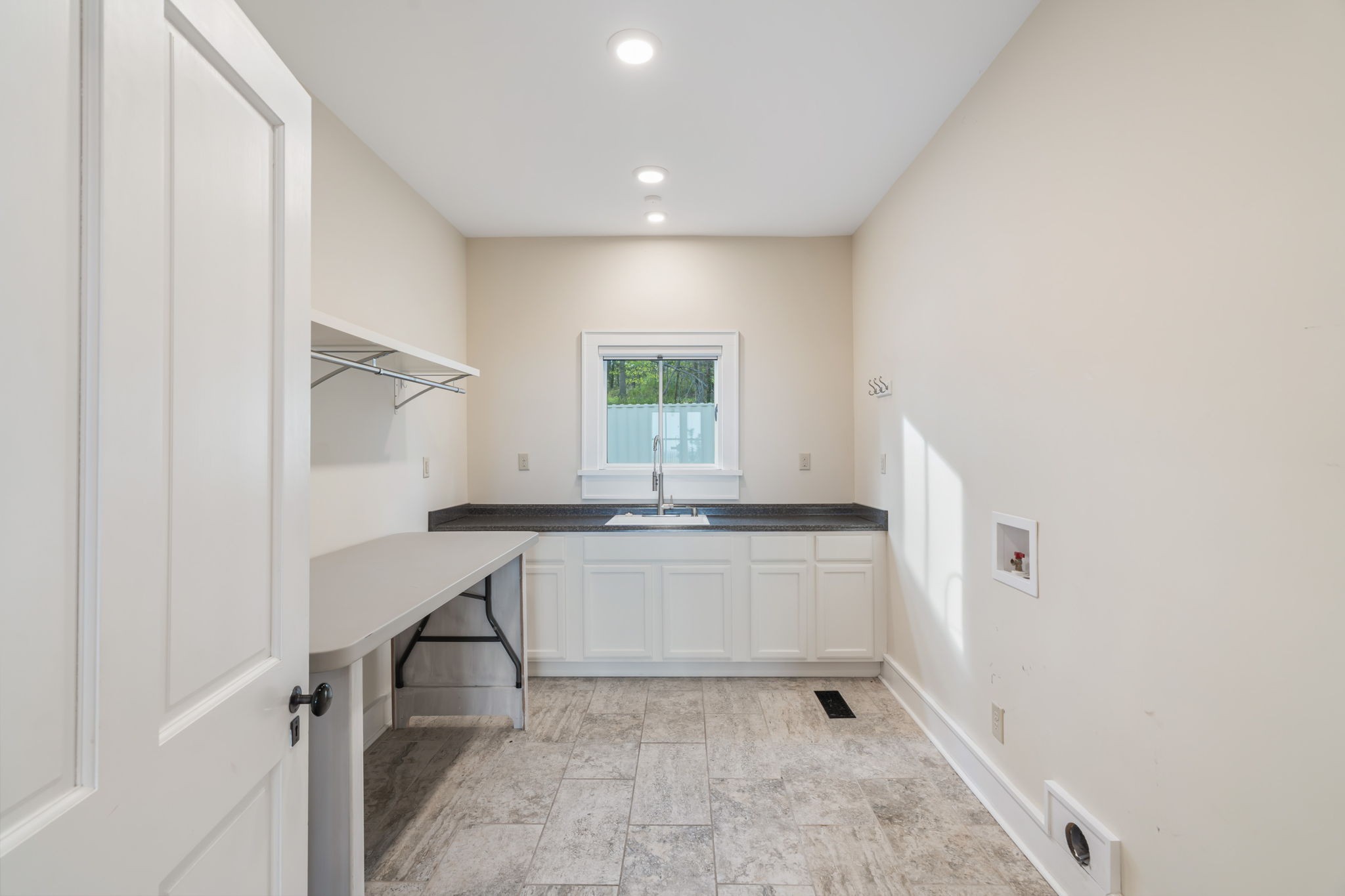 692 Possum Trot Road Grandview TN 37337