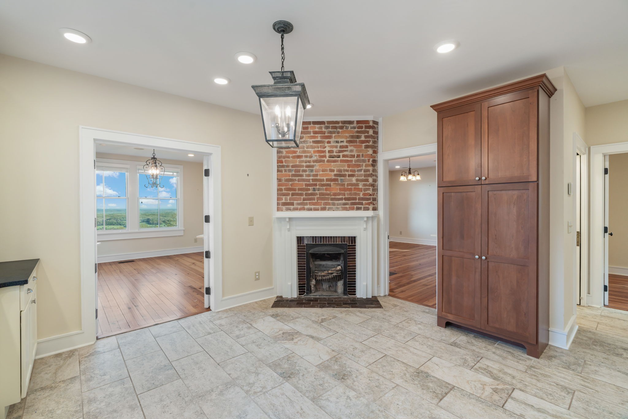 692 Possum Trot Road Grandview TN 37337