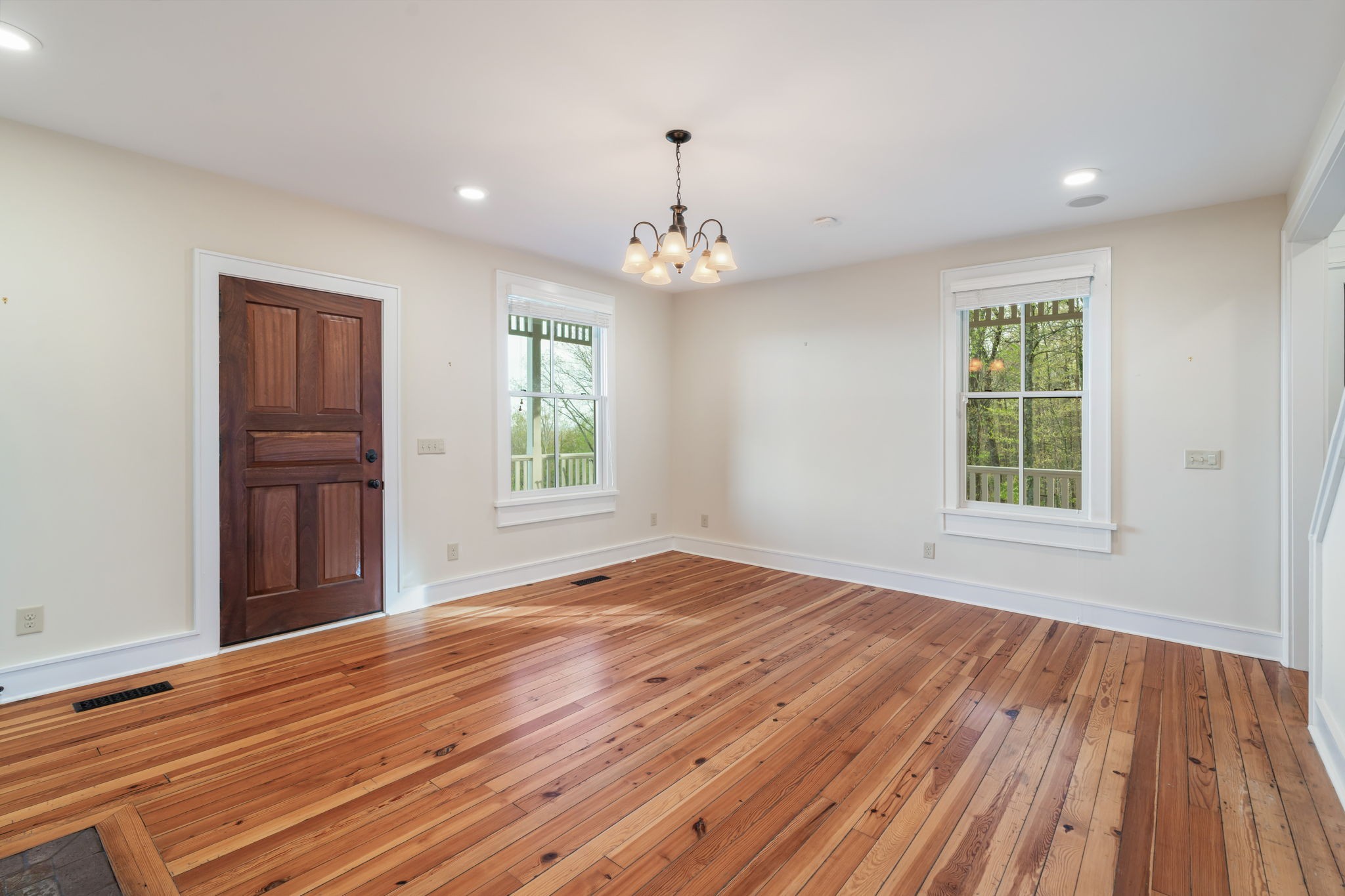 692 Possum Trot Road Grandview TN 37337