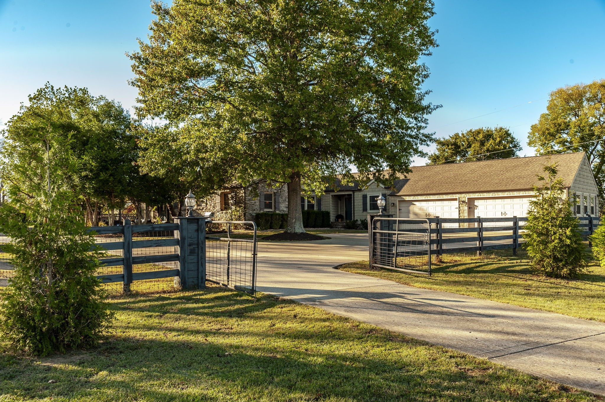 1745 Saundersville Road Hendersonville TN 37075