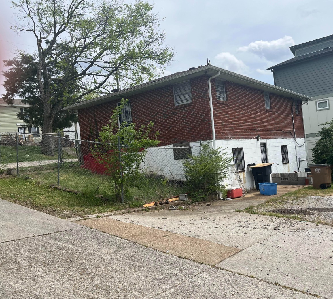 3223 Lincoln Avenue Nashville TN 37218