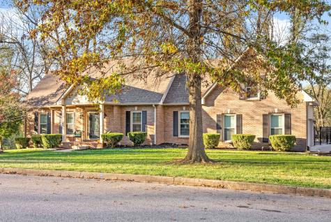 2811 Wimbledon Court Clarksville TN 37043