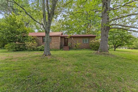 1400 Holders Cove Road Winchester TN 37398