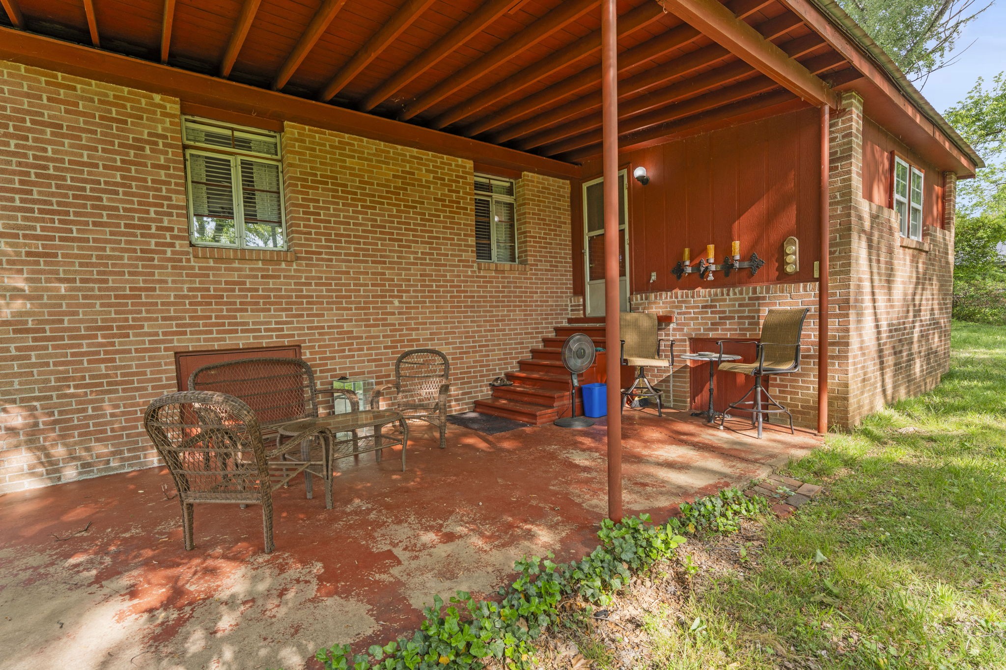 1400 Holders Cove Road Winchester TN 37398