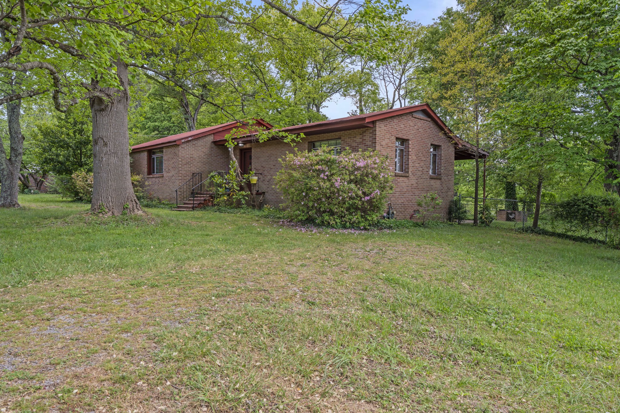1400 Holders Cove Road Winchester TN 37398
