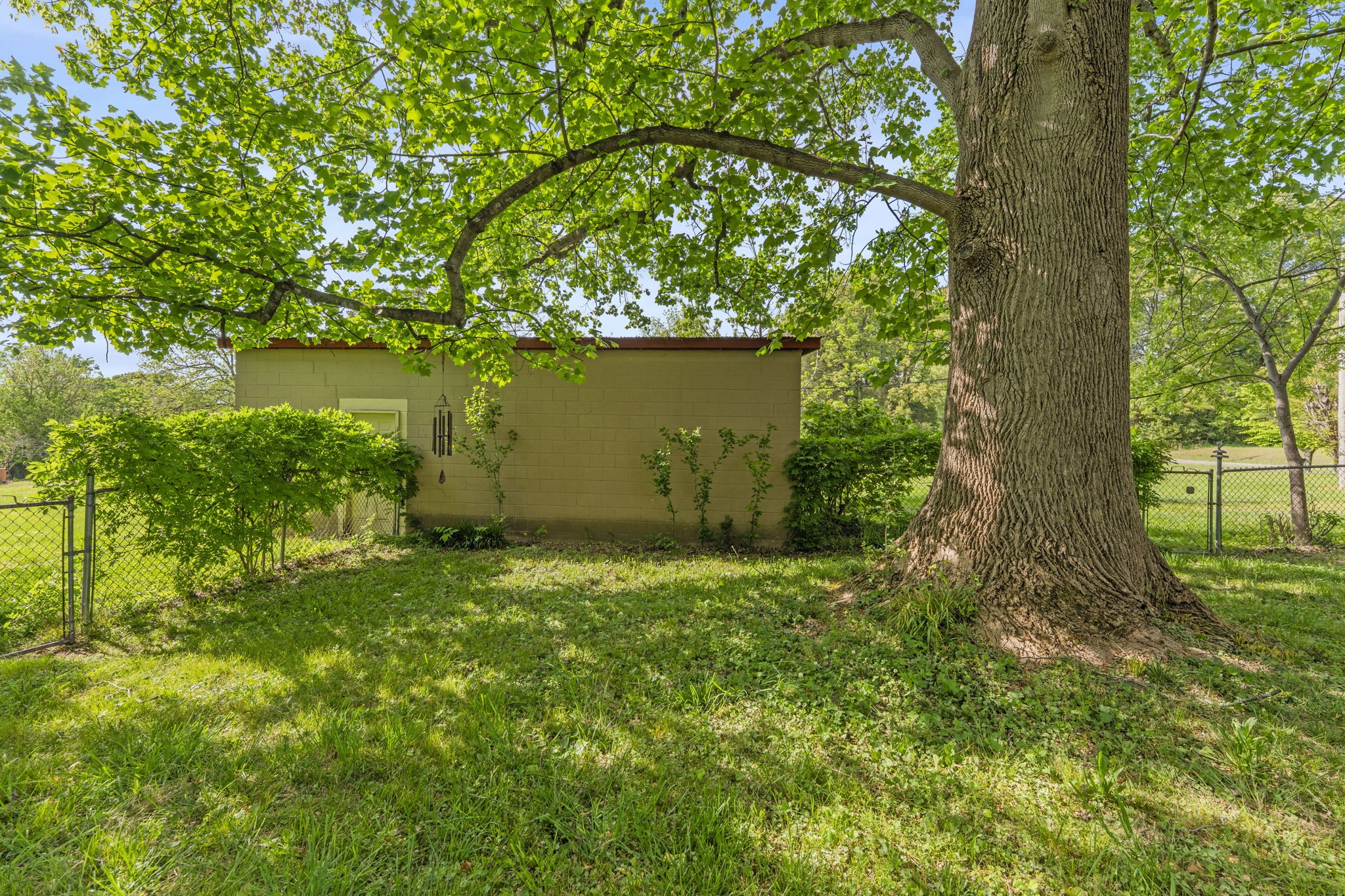 1400 Holders Cove Road Winchester TN 37398