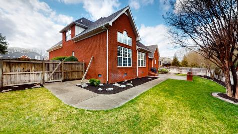 1912 Nightwalk Court Murfreesboro TN 37130