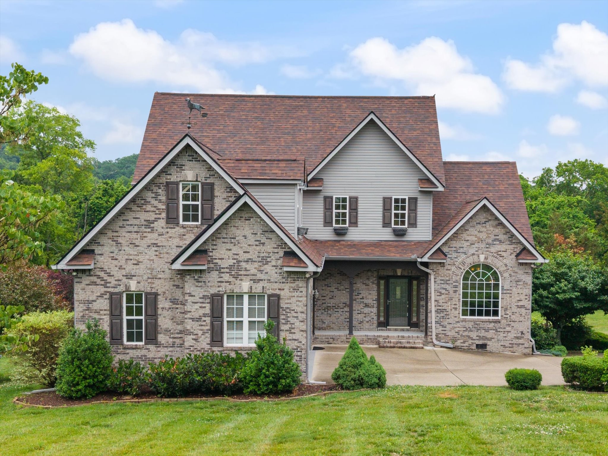 2216 Twin Peaks Court Spring Hill TN 37174