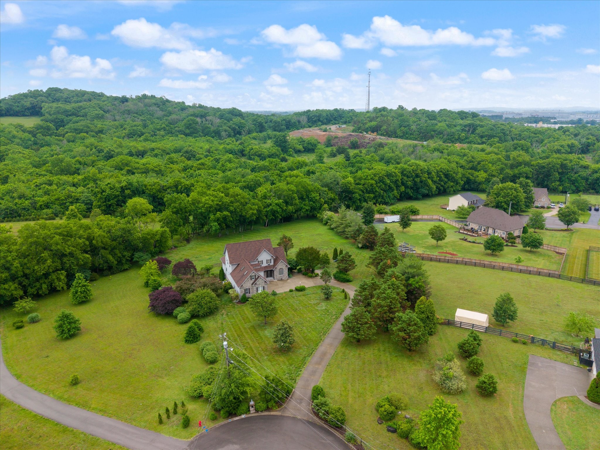 2216 Twin Peaks Court Spring Hill TN 37174