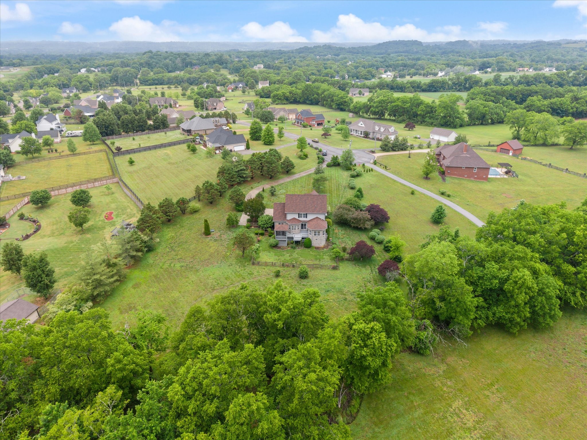 2216 Twin Peaks Court Spring Hill TN 37174