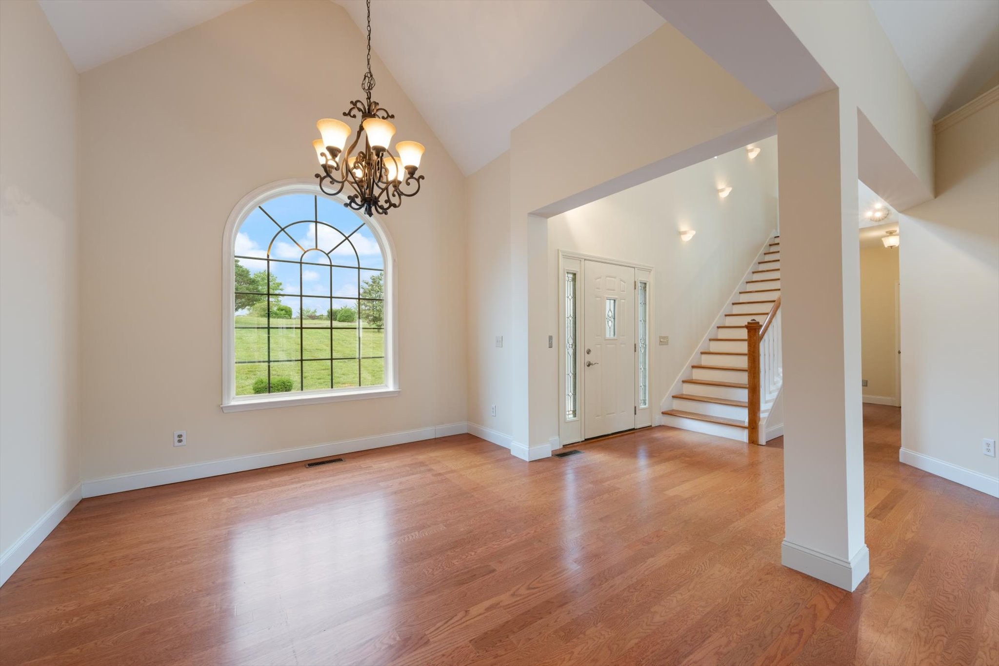 2216 Twin Peaks Court Spring Hill TN 37174