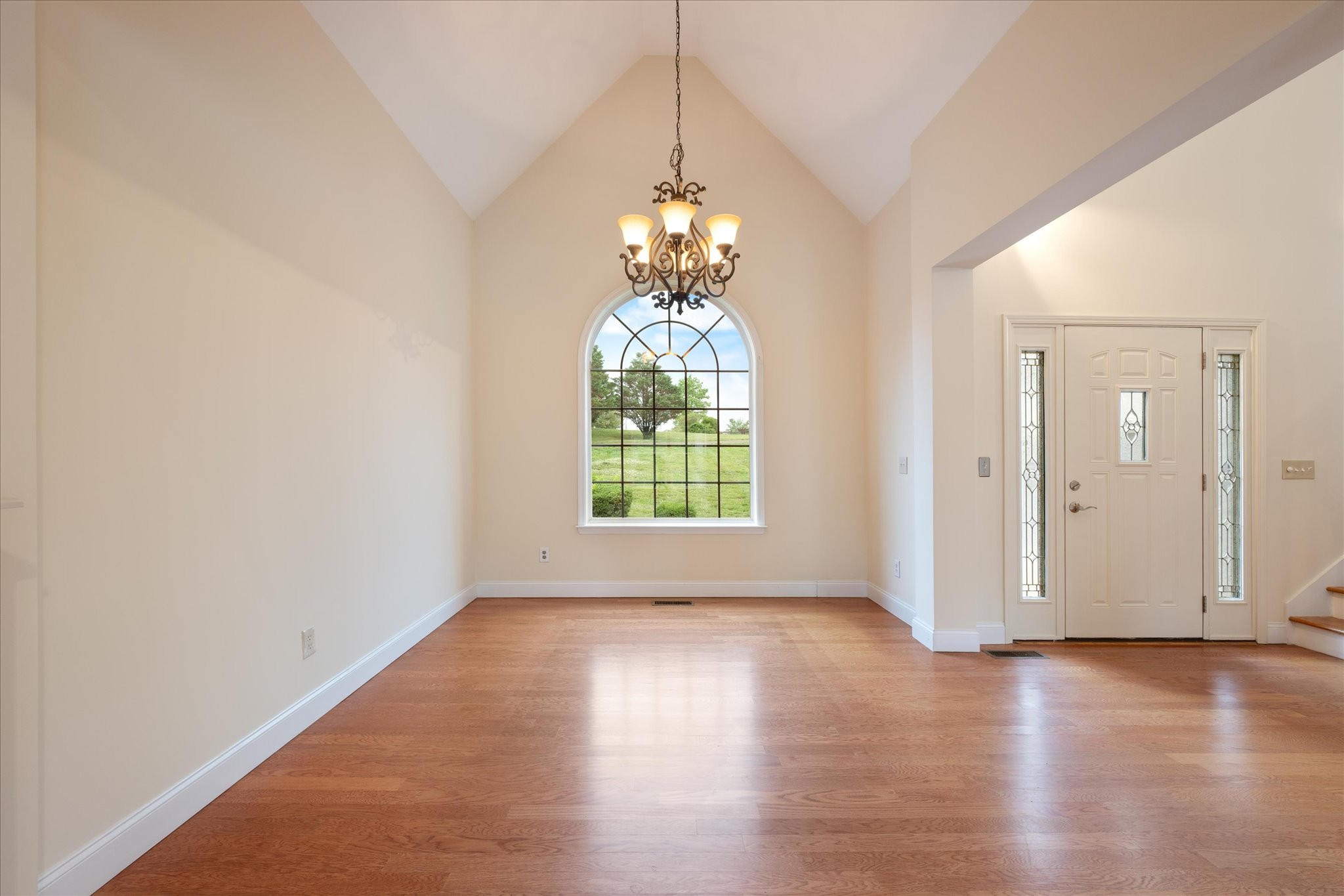 2216 Twin Peaks Court Spring Hill TN 37174