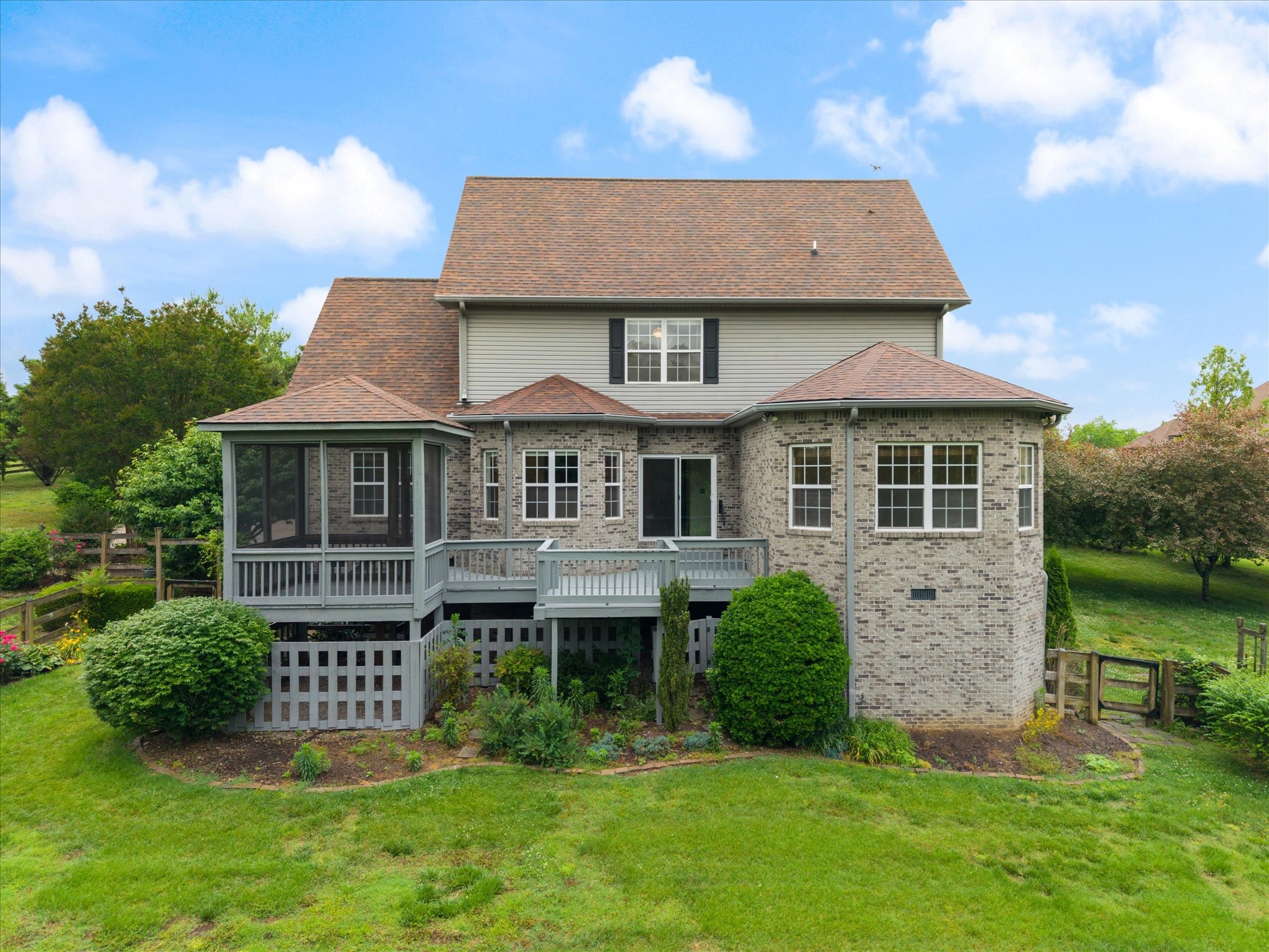 2216 Twin Peaks Court Spring Hill TN 37174
