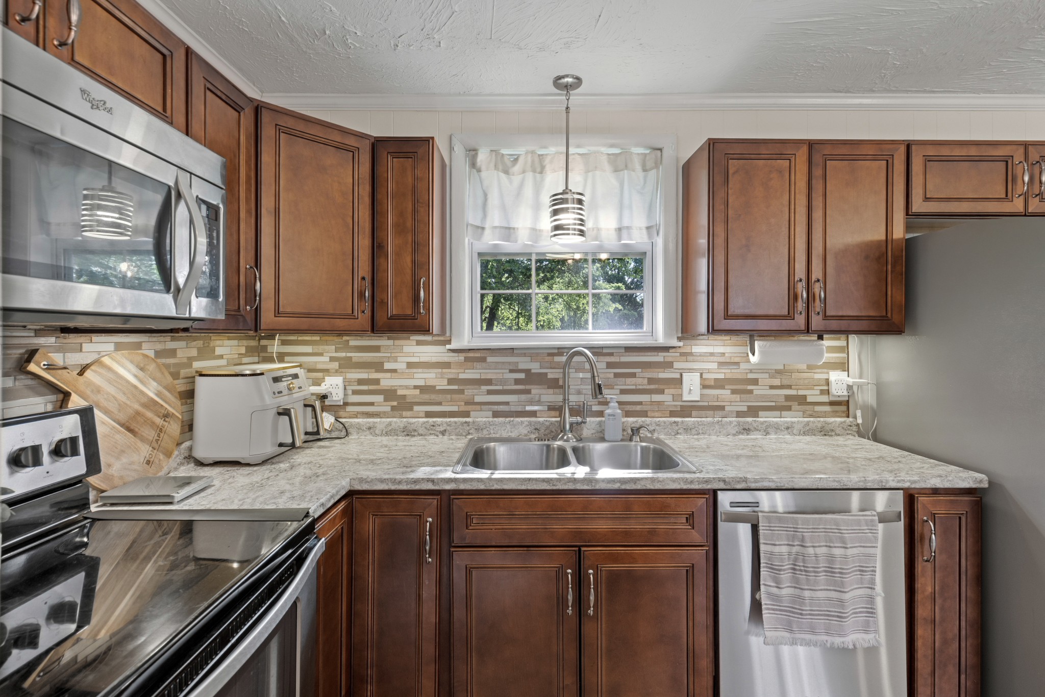 216 Fischer Drive White House TN 37188