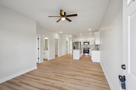 90 Five Oaks Lane Hartsville TN 37074