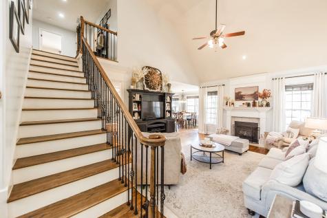 1018 Founders Lane Portland TN 37148