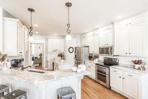 1018 Founders Lane Portland TN 37148