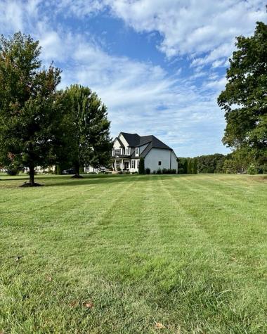 1018 Founders Lane Portland TN 37148