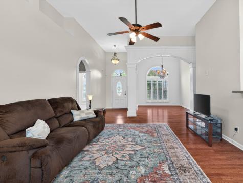 1077 Nealcrest Circle Spring Hill TN 37174