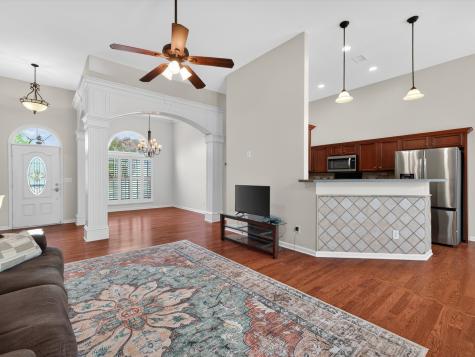1077 Nealcrest Circle Spring Hill TN 37174