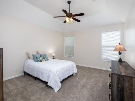 1077 Nealcrest Circle Spring Hill TN 37174