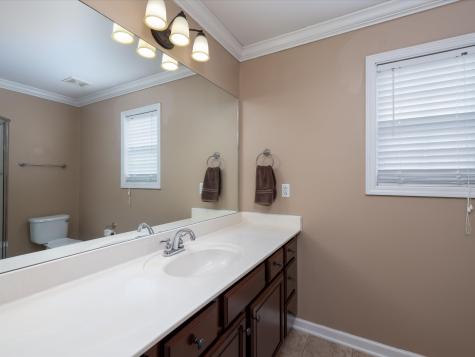 1077 Nealcrest Circle Spring Hill TN 37174