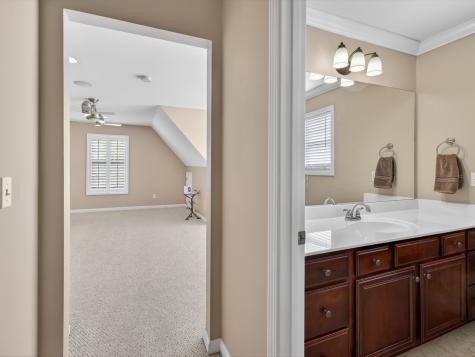 1077 Nealcrest Circle Spring Hill TN 37174