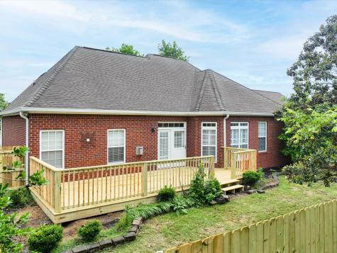 1077 Nealcrest Circle Spring Hill TN 37174