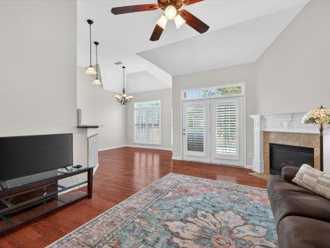 1077 Nealcrest Circle Spring Hill TN 37174