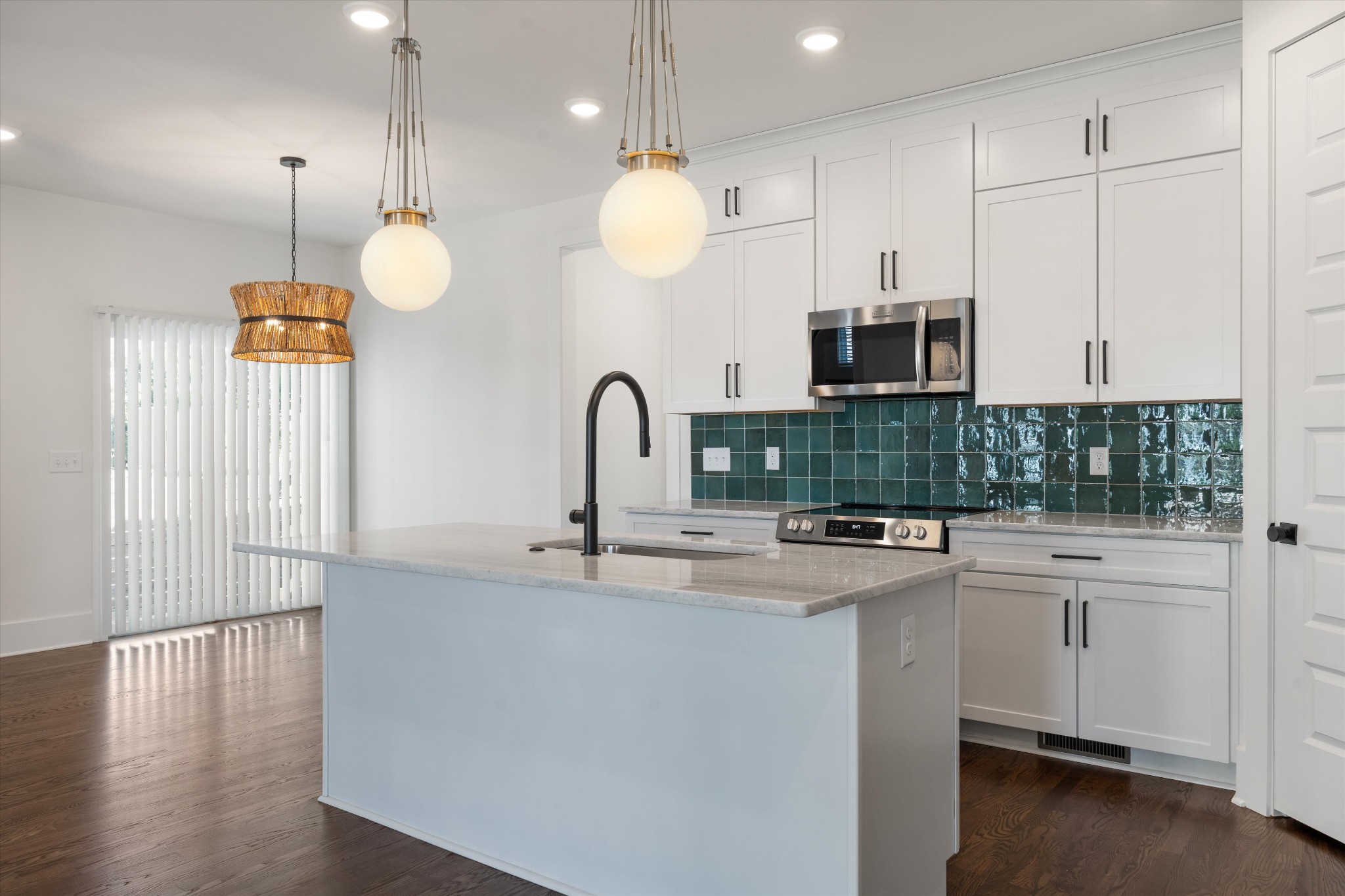 1802B 10th Ave, N Nashville TN 37208