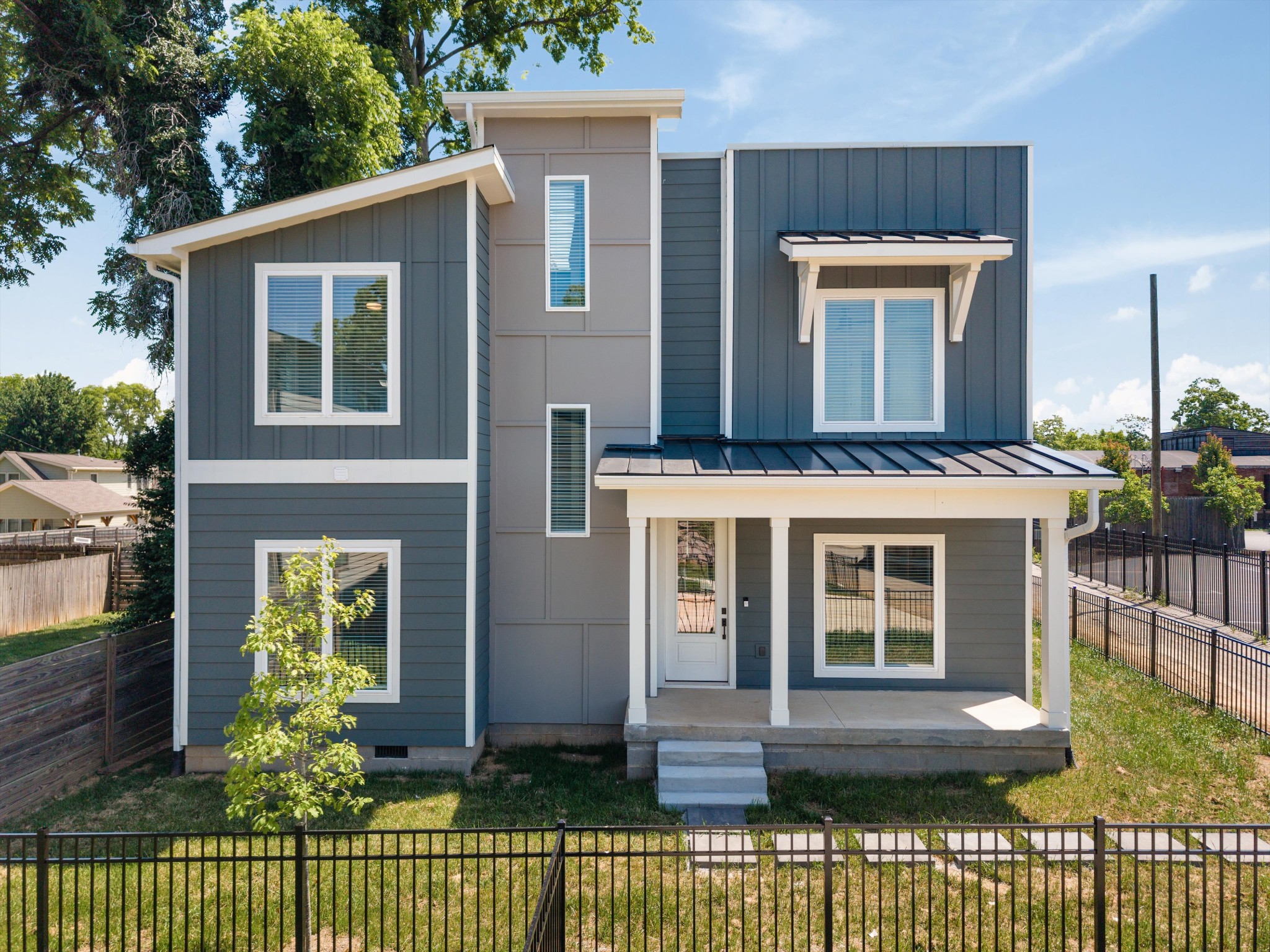 1802B 10th Ave, N Nashville TN 37208
