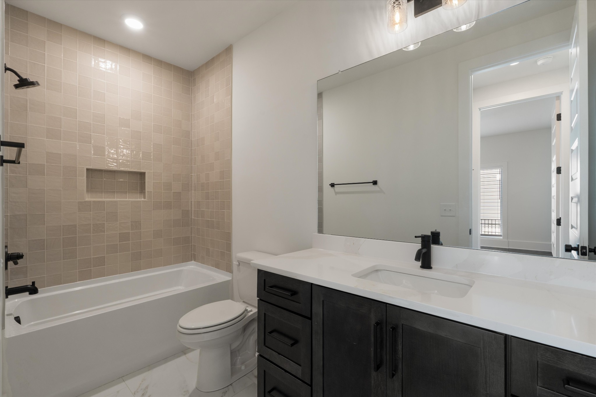 1802B 10th Ave, N Nashville TN 37208